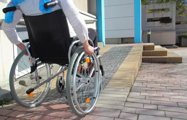 Пандусы для инвалидных колясок